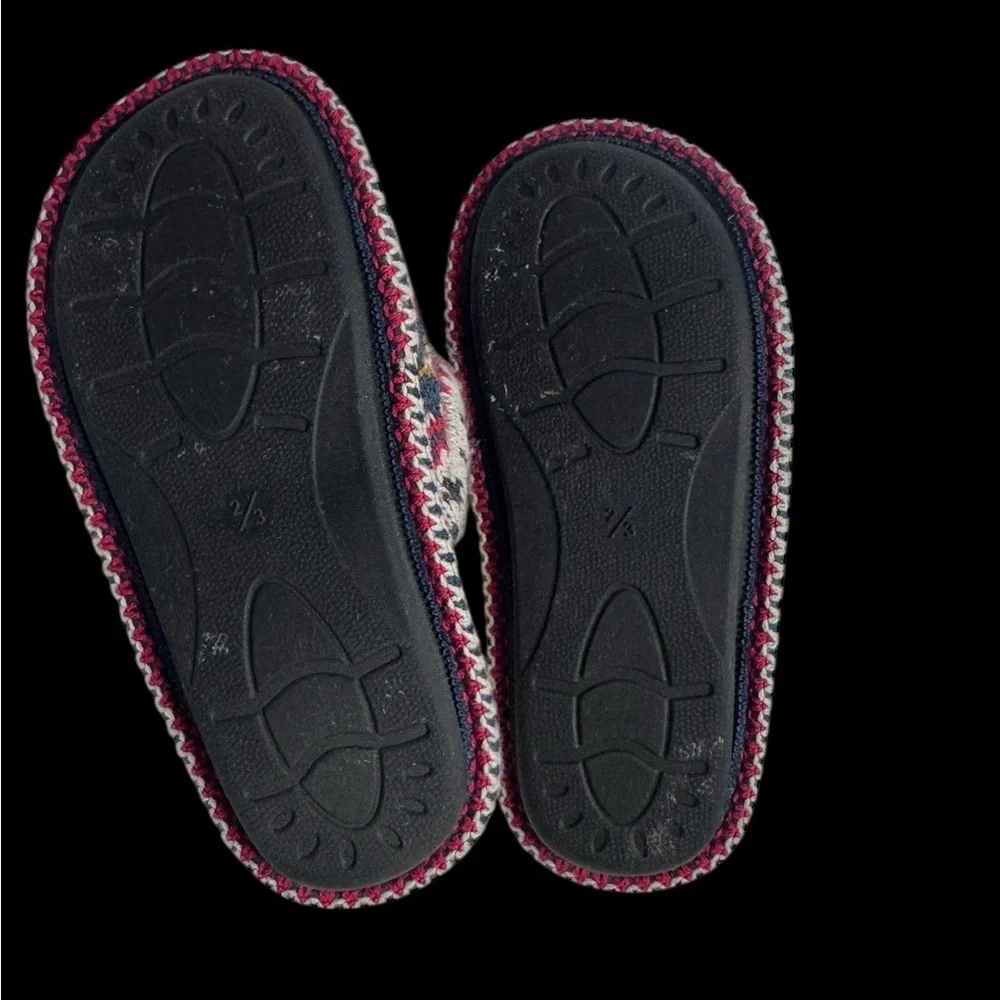 MUK‎ LUKS Slippers sz2/3 Multicolor Knitted Cozy Homewear ks5